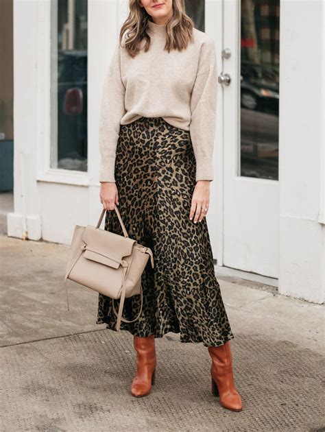 leopard print skirt style